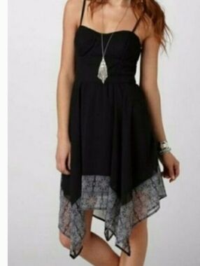 American Eagle Outfitter Black XXL Asymmetrical Handkerchief Dress Stretch Lined
